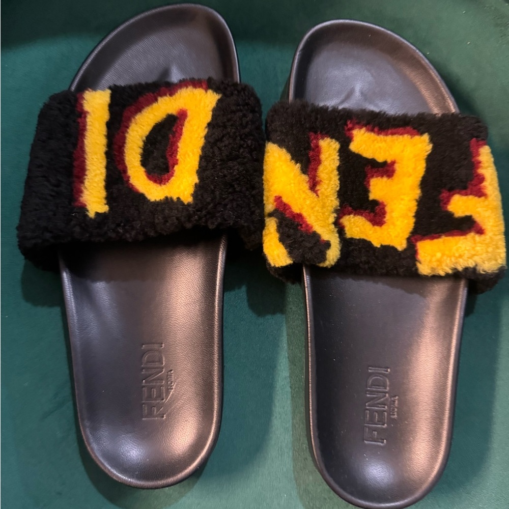 Used. Great condition !